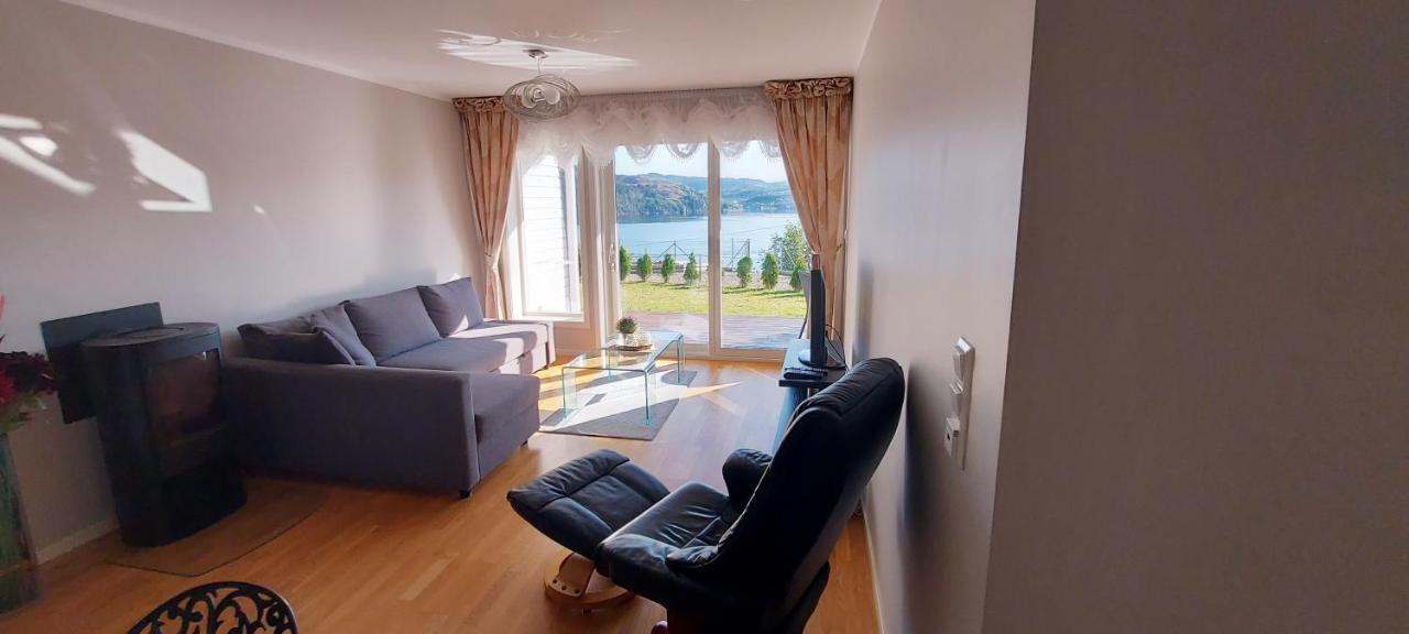 Bjornestrand Fjordside View Appartement *