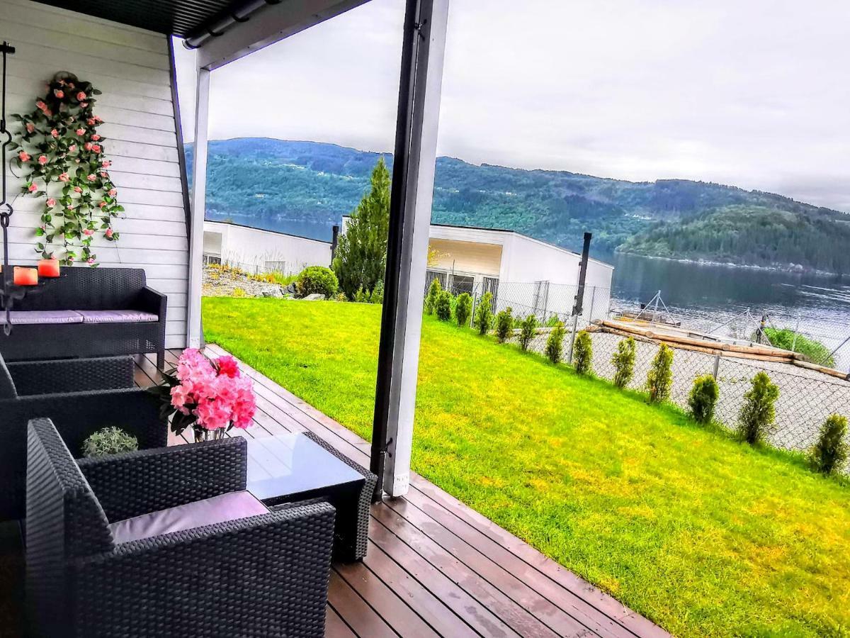 Bjornestrand Fjordside View Lägenhet Bergen